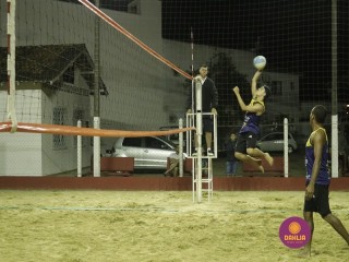 
<a style='margin-left: 5px;' class='btn btn-xs btn-social btn-facebook' href='https://www.facebook.com/sharer/sharer.php?u=https://www.boladovale.com.br/imgs/800-800-90/conteudo/fotos/1355/mg7705.jpg' rel='popup' data-width='500' data-height='400'><i class='fa fa-facebook'></i>Compartilhar <span class='hidden-xs'>no Facebook</span>
</a> 
<a class='btn btn-default btn-xs' target='_blank' href='imgs/800-800-90/conteudo/fotos/1355/mg7705.jpg'>
<span class='glyphicon glyphicon-cloud-download'></span> Salvar
</a> 
<span></span>