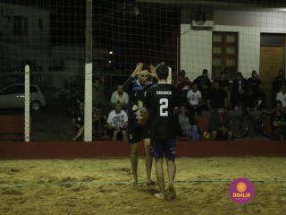 
<a style='margin-left: 5px;' class='btn btn-xs btn-social btn-facebook' href='https://www.facebook.com/sharer/sharer.php?u=https://www.boladovale.com.br/imgs/800-800-90/conteudo/fotos/1355/mg7729.jpg' rel='popup' data-width='500' data-height='400'><i class='fa fa-facebook'></i>Compartilhar <span class='hidden-xs'>no Facebook</span>
</a> 
<a class='btn btn-default btn-xs' target='_blank' href='imgs/800-800-90/conteudo/fotos/1355/mg7729.jpg'>
<span class='glyphicon glyphicon-cloud-download'></span> Salvar
</a> 
<span></span>