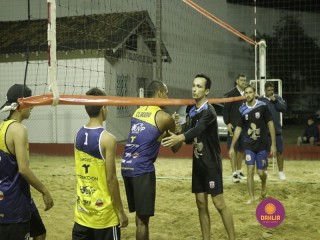 
<a style='margin-left: 5px;' class='btn btn-xs btn-social btn-facebook' href='https://www.facebook.com/sharer/sharer.php?u=https://www.boladovale.com.br/imgs/800-800-90/conteudo/fotos/1355/mg7732.jpg' rel='popup' data-width='500' data-height='400'><i class='fa fa-facebook'></i>Compartilhar <span class='hidden-xs'>no Facebook</span>
</a> 
<a class='btn btn-default btn-xs' target='_blank' href='imgs/800-800-90/conteudo/fotos/1355/mg7732.jpg'>
<span class='glyphicon glyphicon-cloud-download'></span> Salvar
</a> 
<span></span>
