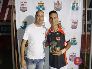 
<a style='margin-left: 5px;' class='btn btn-xs btn-social btn-facebook' href='https://www.facebook.com/sharer/sharer.php?u=https://www.boladovale.com.br/imgs/800-800-90/conteudo/fotos/1357/img7794.jpg' rel='popup' data-width='500' data-height='400'><i class='fa fa-facebook'></i>Compartilhar <span class='hidden-xs'>no Facebook</span>
</a> 
<a class='btn btn-default btn-xs' target='_blank' href='imgs/800-800-90/conteudo/fotos/1357/img7794.jpg'>
<span class='glyphicon glyphicon-cloud-download'></span> Salvar
</a> 
<span></span>