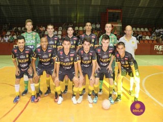 
<a style='margin-left: 5px;' class='btn btn-xs btn-social btn-facebook' href='https://www.facebook.com/sharer/sharer.php?u=https://www.boladovale.com.br/imgs/800-800-90/conteudo/fotos/1358/img7855.jpg' rel='popup' data-width='500' data-height='400'><i class='fa fa-facebook'></i>Compartilhar <span class='hidden-xs'>no Facebook</span>
</a> 
<a class='btn btn-default btn-xs' target='_blank' href='imgs/800-800-90/conteudo/fotos/1358/img7855.jpg'>
<span class='glyphicon glyphicon-cloud-download'></span> Salvar
</a> 
<span></span>