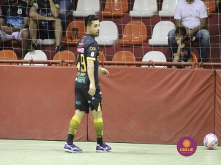 
<a style='margin-left: 5px;' class='btn btn-xs btn-social btn-facebook' href='https://www.facebook.com/sharer/sharer.php?u=https://www.boladovale.com.br/imgs/800-800-90/conteudo/fotos/1358/img7875.jpg' rel='popup' data-width='500' data-height='400'><i class='fa fa-facebook'></i>Compartilhar <span class='hidden-xs'>no Facebook</span>
</a> 
<a class='btn btn-default btn-xs' target='_blank' href='imgs/800-800-90/conteudo/fotos/1358/img7875.jpg'>
<span class='glyphicon glyphicon-cloud-download'></span> Salvar
</a> 
<span></span>