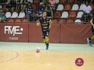
<a style='margin-left: 5px;' class='btn btn-xs btn-social btn-facebook' href='https://www.facebook.com/sharer/sharer.php?u=https://www.boladovale.com.br/imgs/800-800-90/conteudo/fotos/1358/img7884.jpg' rel='popup' data-width='500' data-height='400'><i class='fa fa-facebook'></i>Compartilhar <span class='hidden-xs'>no Facebook</span>
</a> 
<a class='btn btn-default btn-xs' target='_blank' href='imgs/800-800-90/conteudo/fotos/1358/img7884.jpg'>
<span class='glyphicon glyphicon-cloud-download'></span> Salvar
</a> 
<span></span>