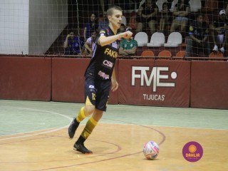 
<a style='margin-left: 5px;' class='btn btn-xs btn-social btn-facebook' href='https://www.facebook.com/sharer/sharer.php?u=https://www.boladovale.com.br/imgs/800-800-90/conteudo/fotos/1358/img7906.jpg' rel='popup' data-width='500' data-height='400'><i class='fa fa-facebook'></i>Compartilhar <span class='hidden-xs'>no Facebook</span>
</a> 
<a class='btn btn-default btn-xs' target='_blank' href='imgs/800-800-90/conteudo/fotos/1358/img7906.jpg'>
<span class='glyphicon glyphicon-cloud-download'></span> Salvar
</a> 
<span></span>