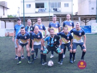 
<a style='margin-left: 5px;' class='btn btn-xs btn-social btn-facebook' href='https://www.facebook.com/sharer/sharer.php?u=https://www.boladovale.com.br/imgs/800-800-90/conteudo/fotos/1359/img8178.jpg' rel='popup' data-width='500' data-height='400'><i class='fa fa-facebook'></i>Compartilhar <span class='hidden-xs'>no Facebook</span>
</a> 
<a class='btn btn-default btn-xs' target='_blank' href='imgs/800-800-90/conteudo/fotos/1359/img8178.jpg'>
<span class='glyphicon glyphicon-cloud-download'></span> Salvar
</a> 
<span></span>