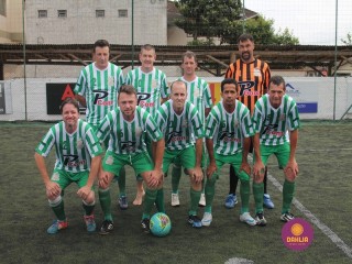 
<a style='margin-left: 5px;' class='btn btn-xs btn-social btn-facebook' href='https://www.facebook.com/sharer/sharer.php?u=https://www.boladovale.com.br/imgs/800-800-90/conteudo/fotos/1359/img8182.jpg' rel='popup' data-width='500' data-height='400'><i class='fa fa-facebook'></i>Compartilhar <span class='hidden-xs'>no Facebook</span>
</a> 
<a class='btn btn-default btn-xs' target='_blank' href='imgs/800-800-90/conteudo/fotos/1359/img8182.jpg'>
<span class='glyphicon glyphicon-cloud-download'></span> Salvar
</a> 
<span></span>