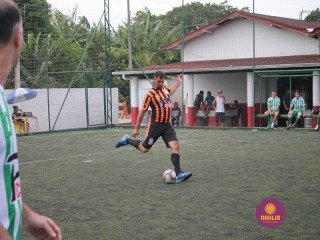 
<a style='margin-left: 5px;' class='btn btn-xs btn-social btn-facebook' href='https://www.facebook.com/sharer/sharer.php?u=https://www.boladovale.com.br/imgs/800-800-90/conteudo/fotos/1359/img8189.jpg' rel='popup' data-width='500' data-height='400'><i class='fa fa-facebook'></i>Compartilhar <span class='hidden-xs'>no Facebook</span>
</a> 
<a class='btn btn-default btn-xs' target='_blank' href='imgs/800-800-90/conteudo/fotos/1359/img8189.jpg'>
<span class='glyphicon glyphicon-cloud-download'></span> Salvar
</a> 
<span></span>