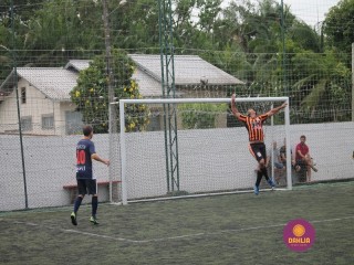 
<a style='margin-left: 5px;' class='btn btn-xs btn-social btn-facebook' href='https://www.facebook.com/sharer/sharer.php?u=https://www.boladovale.com.br/imgs/800-800-90/conteudo/fotos/1359/img8218.jpg' rel='popup' data-width='500' data-height='400'><i class='fa fa-facebook'></i>Compartilhar <span class='hidden-xs'>no Facebook</span>
</a> 
<a class='btn btn-default btn-xs' target='_blank' href='imgs/800-800-90/conteudo/fotos/1359/img8218.jpg'>
<span class='glyphicon glyphicon-cloud-download'></span> Salvar
</a> 
<span></span>