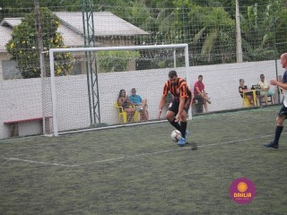 
<a style='margin-left: 5px;' class='btn btn-xs btn-social btn-facebook' href='https://www.facebook.com/sharer/sharer.php?u=https://www.boladovale.com.br/imgs/800-800-90/conteudo/fotos/1359/img8240.jpg' rel='popup' data-width='500' data-height='400'><i class='fa fa-facebook'></i>Compartilhar <span class='hidden-xs'>no Facebook</span>
</a> 
<a class='btn btn-default btn-xs' target='_blank' href='imgs/800-800-90/conteudo/fotos/1359/img8240.jpg'>
<span class='glyphicon glyphicon-cloud-download'></span> Salvar
</a> 
<span></span>