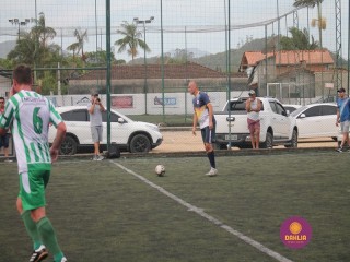 
<a style='margin-left: 5px;' class='btn btn-xs btn-social btn-facebook' href='https://www.facebook.com/sharer/sharer.php?u=https://www.boladovale.com.br/imgs/800-800-90/conteudo/fotos/1359/img8242.jpg' rel='popup' data-width='500' data-height='400'><i class='fa fa-facebook'></i>Compartilhar <span class='hidden-xs'>no Facebook</span>
</a> 
<a class='btn btn-default btn-xs' target='_blank' href='imgs/800-800-90/conteudo/fotos/1359/img8242.jpg'>
<span class='glyphicon glyphicon-cloud-download'></span> Salvar
</a> 
<span></span>