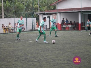 
<a style='margin-left: 5px;' class='btn btn-xs btn-social btn-facebook' href='https://www.facebook.com/sharer/sharer.php?u=https://www.boladovale.com.br/imgs/800-800-90/conteudo/fotos/1359/img8261.jpg' rel='popup' data-width='500' data-height='400'><i class='fa fa-facebook'></i>Compartilhar <span class='hidden-xs'>no Facebook</span>
</a> 
<a class='btn btn-default btn-xs' target='_blank' href='imgs/800-800-90/conteudo/fotos/1359/img8261.jpg'>
<span class='glyphicon glyphicon-cloud-download'></span> Salvar
</a> 
<span></span>