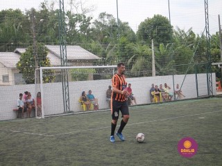 
<a style='margin-left: 5px;' class='btn btn-xs btn-social btn-facebook' href='https://www.facebook.com/sharer/sharer.php?u=https://www.boladovale.com.br/imgs/800-800-90/conteudo/fotos/1359/img8293.jpg' rel='popup' data-width='500' data-height='400'><i class='fa fa-facebook'></i>Compartilhar <span class='hidden-xs'>no Facebook</span>
</a> 
<a class='btn btn-default btn-xs' target='_blank' href='imgs/800-800-90/conteudo/fotos/1359/img8293.jpg'>
<span class='glyphicon glyphicon-cloud-download'></span> Salvar
</a> 
<span></span>
