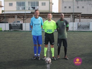 
<a style='margin-left: 5px;' class='btn btn-xs btn-social btn-facebook' href='https://www.facebook.com/sharer/sharer.php?u=https://www.boladovale.com.br/imgs/800-800-90/conteudo/fotos/1359/img8306.jpg' rel='popup' data-width='500' data-height='400'><i class='fa fa-facebook'></i>Compartilhar <span class='hidden-xs'>no Facebook</span>
</a> 
<a class='btn btn-default btn-xs' target='_blank' href='imgs/800-800-90/conteudo/fotos/1359/img8306.jpg'>
<span class='glyphicon glyphicon-cloud-download'></span> Salvar
</a> 
<span></span>