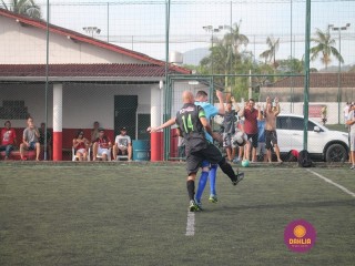 
<a style='margin-left: 5px;' class='btn btn-xs btn-social btn-facebook' href='https://www.facebook.com/sharer/sharer.php?u=https://www.boladovale.com.br/imgs/800-800-90/conteudo/fotos/1359/img8310.jpg' rel='popup' data-width='500' data-height='400'><i class='fa fa-facebook'></i>Compartilhar <span class='hidden-xs'>no Facebook</span>
</a> 
<a class='btn btn-default btn-xs' target='_blank' href='imgs/800-800-90/conteudo/fotos/1359/img8310.jpg'>
<span class='glyphicon glyphicon-cloud-download'></span> Salvar
</a> 
<span></span>
