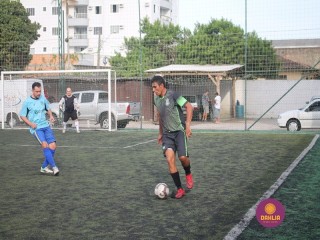 
<a style='margin-left: 5px;' class='btn btn-xs btn-social btn-facebook' href='https://www.facebook.com/sharer/sharer.php?u=https://www.boladovale.com.br/imgs/800-800-90/conteudo/fotos/1359/img8329.jpg' rel='popup' data-width='500' data-height='400'><i class='fa fa-facebook'></i>Compartilhar <span class='hidden-xs'>no Facebook</span>
</a> 
<a class='btn btn-default btn-xs' target='_blank' href='imgs/800-800-90/conteudo/fotos/1359/img8329.jpg'>
<span class='glyphicon glyphicon-cloud-download'></span> Salvar
</a> 
<span></span>