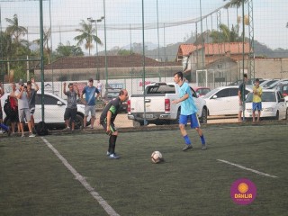 
<a style='margin-left: 5px;' class='btn btn-xs btn-social btn-facebook' href='https://www.facebook.com/sharer/sharer.php?u=https://www.boladovale.com.br/imgs/800-800-90/conteudo/fotos/1359/img8331.jpg' rel='popup' data-width='500' data-height='400'><i class='fa fa-facebook'></i>Compartilhar <span class='hidden-xs'>no Facebook</span>
</a> 
<a class='btn btn-default btn-xs' target='_blank' href='imgs/800-800-90/conteudo/fotos/1359/img8331.jpg'>
<span class='glyphicon glyphicon-cloud-download'></span> Salvar
</a> 
<span></span>