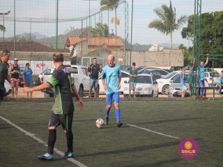 
<a style='margin-left: 5px;' class='btn btn-xs btn-social btn-facebook' href='https://www.facebook.com/sharer/sharer.php?u=https://www.boladovale.com.br/imgs/800-800-90/conteudo/fotos/1359/img8369.jpg' rel='popup' data-width='500' data-height='400'><i class='fa fa-facebook'></i>Compartilhar <span class='hidden-xs'>no Facebook</span>
</a> 
<a class='btn btn-default btn-xs' target='_blank' href='imgs/800-800-90/conteudo/fotos/1359/img8369.jpg'>
<span class='glyphicon glyphicon-cloud-download'></span> Salvar
</a> 
<span></span>
