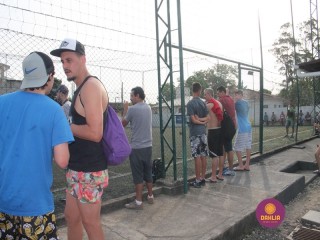 
<a style='margin-left: 5px;' class='btn btn-xs btn-social btn-facebook' href='https://www.facebook.com/sharer/sharer.php?u=https://www.boladovale.com.br/imgs/800-800-90/conteudo/fotos/1359/img8385.jpg' rel='popup' data-width='500' data-height='400'><i class='fa fa-facebook'></i>Compartilhar <span class='hidden-xs'>no Facebook</span>
</a> 
<a class='btn btn-default btn-xs' target='_blank' href='imgs/800-800-90/conteudo/fotos/1359/img8385.jpg'>
<span class='glyphicon glyphicon-cloud-download'></span> Salvar
</a> 
<span></span>