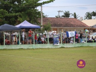 
<a style='margin-left: 5px;' class='btn btn-xs btn-social btn-facebook' href='https://www.facebook.com/sharer/sharer.php?u=https://www.boladovale.com.br/imgs/800-800-90/conteudo/fotos/1360/img9265.jpg' rel='popup' data-width='500' data-height='400'><i class='fa fa-facebook'></i>Compartilhar <span class='hidden-xs'>no Facebook</span>
</a> 
<a class='btn btn-default btn-xs' target='_blank' href='imgs/800-800-90/conteudo/fotos/1360/img9265.jpg'>
<span class='glyphicon glyphicon-cloud-download'></span> Salvar
</a> 
<span></span>