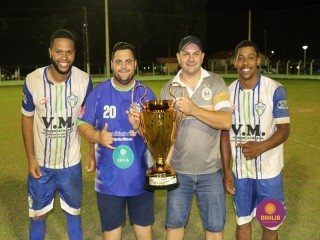 
<a style='margin-left: 5px;' class='btn btn-xs btn-social btn-facebook' href='https://www.facebook.com/sharer/sharer.php?u=https://www.boladovale.com.br/imgs/800-800-90/conteudo/fotos/1360/img9543.jpg' rel='popup' data-width='500' data-height='400'><i class='fa fa-facebook'></i>Compartilhar <span class='hidden-xs'>no Facebook</span>
</a> 
<a class='btn btn-default btn-xs' target='_blank' href='imgs/800-800-90/conteudo/fotos/1360/img9543.jpg'>
<span class='glyphicon glyphicon-cloud-download'></span> Salvar
</a> 
<span></span>