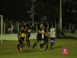 
<a style='margin-left: 5px;' class='btn btn-xs btn-social btn-facebook' href='https://www.facebook.com/sharer/sharer.php?u=https://www.boladovale.com.br/imgs/800-800-90/conteudo/fotos/1360/mg9387.jpg' rel='popup' data-width='500' data-height='400'><i class='fa fa-facebook'></i>Compartilhar <span class='hidden-xs'>no Facebook</span>
</a> 
<a class='btn btn-default btn-xs' target='_blank' href='imgs/800-800-90/conteudo/fotos/1360/mg9387.jpg'>
<span class='glyphicon glyphicon-cloud-download'></span> Salvar
</a> 
<span></span>