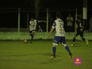 
<a style='margin-left: 5px;' class='btn btn-xs btn-social btn-facebook' href='https://www.facebook.com/sharer/sharer.php?u=https://www.boladovale.com.br/imgs/800-800-90/conteudo/fotos/1360/mg9429.jpg' rel='popup' data-width='500' data-height='400'><i class='fa fa-facebook'></i>Compartilhar <span class='hidden-xs'>no Facebook</span>
</a> 
<a class='btn btn-default btn-xs' target='_blank' href='imgs/800-800-90/conteudo/fotos/1360/mg9429.jpg'>
<span class='glyphicon glyphicon-cloud-download'></span> Salvar
</a> 
<span></span>