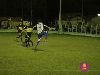
<a style='margin-left: 5px;' class='btn btn-xs btn-social btn-facebook' href='https://www.facebook.com/sharer/sharer.php?u=https://www.boladovale.com.br/imgs/800-800-90/conteudo/fotos/1360/mg9430.jpg' rel='popup' data-width='500' data-height='400'><i class='fa fa-facebook'></i>Compartilhar <span class='hidden-xs'>no Facebook</span>
</a> 
<a class='btn btn-default btn-xs' target='_blank' href='imgs/800-800-90/conteudo/fotos/1360/mg9430.jpg'>
<span class='glyphicon glyphicon-cloud-download'></span> Salvar
</a> 
<span></span>
