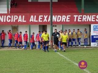 
<a style='margin-left: 5px;' class='btn btn-xs btn-social btn-facebook' href='https://www.facebook.com/sharer/sharer.php?u=https://www.boladovale.com.br/imgs/800-800-90/conteudo/fotos/1361/dsc01417.jpg' rel='popup' data-width='500' data-height='400'><i class='fa fa-facebook'></i>Compartilhar <span class='hidden-xs'>no Facebook</span>
</a> 
<a class='btn btn-default btn-xs' target='_blank' href='imgs/800-800-90/conteudo/fotos/1361/dsc01417.jpg'>
<span class='glyphicon glyphicon-cloud-download'></span> Salvar
</a> 
<span></span>