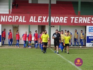 
<a style='margin-left: 5px;' class='btn btn-xs btn-social btn-facebook' href='https://www.facebook.com/sharer/sharer.php?u=https://www.boladovale.com.br/imgs/800-800-90/conteudo/fotos/1361/dsc01418.jpg' rel='popup' data-width='500' data-height='400'><i class='fa fa-facebook'></i>Compartilhar <span class='hidden-xs'>no Facebook</span>
</a> 
<a class='btn btn-default btn-xs' target='_blank' href='imgs/800-800-90/conteudo/fotos/1361/dsc01418.jpg'>
<span class='glyphicon glyphicon-cloud-download'></span> Salvar
</a> 
<span></span>