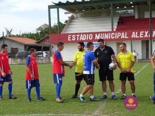 
<a style='margin-left: 5px;' class='btn btn-xs btn-social btn-facebook' href='https://www.facebook.com/sharer/sharer.php?u=https://www.boladovale.com.br/imgs/800-800-90/conteudo/fotos/1361/dsc01428.jpg' rel='popup' data-width='500' data-height='400'><i class='fa fa-facebook'></i>Compartilhar <span class='hidden-xs'>no Facebook</span>
</a> 
<a class='btn btn-default btn-xs' target='_blank' href='imgs/800-800-90/conteudo/fotos/1361/dsc01428.jpg'>
<span class='glyphicon glyphicon-cloud-download'></span> Salvar
</a> 
<span></span>