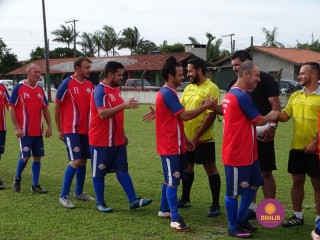 
<a style='margin-left: 5px;' class='btn btn-xs btn-social btn-facebook' href='https://www.facebook.com/sharer/sharer.php?u=https://www.boladovale.com.br/imgs/800-800-90/conteudo/fotos/1361/dsc01432.jpg' rel='popup' data-width='500' data-height='400'><i class='fa fa-facebook'></i>Compartilhar <span class='hidden-xs'>no Facebook</span>
</a> 
<a class='btn btn-default btn-xs' target='_blank' href='imgs/800-800-90/conteudo/fotos/1361/dsc01432.jpg'>
<span class='glyphicon glyphicon-cloud-download'></span> Salvar
</a> 
<span></span>