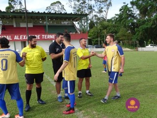 
<a style='margin-left: 5px;' class='btn btn-xs btn-social btn-facebook' href='https://www.facebook.com/sharer/sharer.php?u=https://www.boladovale.com.br/imgs/800-800-90/conteudo/fotos/1361/dsc01444.jpg' rel='popup' data-width='500' data-height='400'><i class='fa fa-facebook'></i>Compartilhar <span class='hidden-xs'>no Facebook</span>
</a> 
<a class='btn btn-default btn-xs' target='_blank' href='imgs/800-800-90/conteudo/fotos/1361/dsc01444.jpg'>
<span class='glyphicon glyphicon-cloud-download'></span> Salvar
</a> 
<span></span>