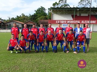 
<a style='margin-left: 5px;' class='btn btn-xs btn-social btn-facebook' href='https://www.facebook.com/sharer/sharer.php?u=https://www.boladovale.com.br/imgs/800-800-90/conteudo/fotos/1361/dsc01453.jpg' rel='popup' data-width='500' data-height='400'><i class='fa fa-facebook'></i>Compartilhar <span class='hidden-xs'>no Facebook</span>
</a> 
<a class='btn btn-default btn-xs' target='_blank' href='imgs/800-800-90/conteudo/fotos/1361/dsc01453.jpg'>
<span class='glyphicon glyphicon-cloud-download'></span> Salvar
</a> 
<span></span>