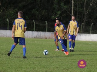 
<a style='margin-left: 5px;' class='btn btn-xs btn-social btn-facebook' href='https://www.facebook.com/sharer/sharer.php?u=https://www.boladovale.com.br/imgs/800-800-90/conteudo/fotos/1361/img8043.jpg' rel='popup' data-width='500' data-height='400'><i class='fa fa-facebook'></i>Compartilhar <span class='hidden-xs'>no Facebook</span>
</a> 
<a class='btn btn-default btn-xs' target='_blank' href='imgs/800-800-90/conteudo/fotos/1361/img8043.jpg'>
<span class='glyphicon glyphicon-cloud-download'></span> Salvar
</a> 
<span></span>