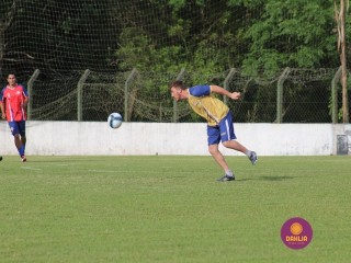 
<a style='margin-left: 5px;' class='btn btn-xs btn-social btn-facebook' href='https://www.facebook.com/sharer/sharer.php?u=https://www.boladovale.com.br/imgs/800-800-90/conteudo/fotos/1361/img8069.jpg' rel='popup' data-width='500' data-height='400'><i class='fa fa-facebook'></i>Compartilhar <span class='hidden-xs'>no Facebook</span>
</a> 
<a class='btn btn-default btn-xs' target='_blank' href='imgs/800-800-90/conteudo/fotos/1361/img8069.jpg'>
<span class='glyphicon glyphicon-cloud-download'></span> Salvar
</a> 
<span></span>