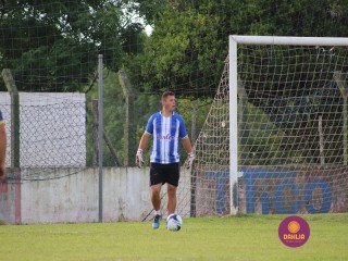 
<a style='margin-left: 5px;' class='btn btn-xs btn-social btn-facebook' href='https://www.facebook.com/sharer/sharer.php?u=https://www.boladovale.com.br/imgs/800-800-90/conteudo/fotos/1361/img8120.jpg' rel='popup' data-width='500' data-height='400'><i class='fa fa-facebook'></i>Compartilhar <span class='hidden-xs'>no Facebook</span>
</a> 
<a class='btn btn-default btn-xs' target='_blank' href='imgs/800-800-90/conteudo/fotos/1361/img8120.jpg'>
<span class='glyphicon glyphicon-cloud-download'></span> Salvar
</a> 
<span></span>