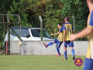
<a style='margin-left: 5px;' class='btn btn-xs btn-social btn-facebook' href='https://www.facebook.com/sharer/sharer.php?u=https://www.boladovale.com.br/imgs/800-800-90/conteudo/fotos/1361/img8156.jpg' rel='popup' data-width='500' data-height='400'><i class='fa fa-facebook'></i>Compartilhar <span class='hidden-xs'>no Facebook</span>
</a> 
<a class='btn btn-default btn-xs' target='_blank' href='imgs/800-800-90/conteudo/fotos/1361/img8156.jpg'>
<span class='glyphicon glyphicon-cloud-download'></span> Salvar
</a> 
<span></span>