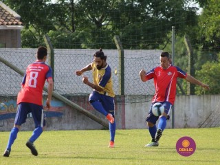 
<a style='margin-left: 5px;' class='btn btn-xs btn-social btn-facebook' href='https://www.facebook.com/sharer/sharer.php?u=https://www.boladovale.com.br/imgs/800-800-90/conteudo/fotos/1361/img8203.jpg' rel='popup' data-width='500' data-height='400'><i class='fa fa-facebook'></i>Compartilhar <span class='hidden-xs'>no Facebook</span>
</a> 
<a class='btn btn-default btn-xs' target='_blank' href='imgs/800-800-90/conteudo/fotos/1361/img8203.jpg'>
<span class='glyphicon glyphicon-cloud-download'></span> Salvar
</a> 
<span></span>