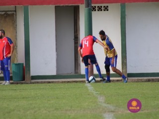 
<a style='margin-left: 5px;' class='btn btn-xs btn-social btn-facebook' href='https://www.facebook.com/sharer/sharer.php?u=https://www.boladovale.com.br/imgs/800-800-90/conteudo/fotos/1361/img8253.jpg' rel='popup' data-width='500' data-height='400'><i class='fa fa-facebook'></i>Compartilhar <span class='hidden-xs'>no Facebook</span>
</a> 
<a class='btn btn-default btn-xs' target='_blank' href='imgs/800-800-90/conteudo/fotos/1361/img8253.jpg'>
<span class='glyphicon glyphicon-cloud-download'></span> Salvar
</a> 
<span></span>