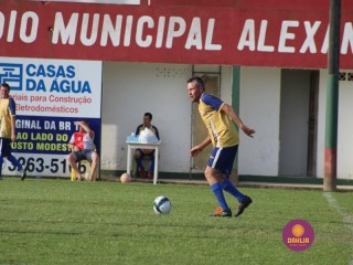 
<a style='margin-left: 5px;' class='btn btn-xs btn-social btn-facebook' href='https://www.facebook.com/sharer/sharer.php?u=https://www.boladovale.com.br/imgs/800-800-90/conteudo/fotos/1361/img8305.jpg' rel='popup' data-width='500' data-height='400'><i class='fa fa-facebook'></i>Compartilhar <span class='hidden-xs'>no Facebook</span>
</a> 
<a class='btn btn-default btn-xs' target='_blank' href='imgs/800-800-90/conteudo/fotos/1361/img8305.jpg'>
<span class='glyphicon glyphicon-cloud-download'></span> Salvar
</a> 
<span></span>