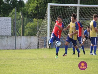 
<a style='margin-left: 5px;' class='btn btn-xs btn-social btn-facebook' href='https://www.facebook.com/sharer/sharer.php?u=https://www.boladovale.com.br/imgs/800-800-90/conteudo/fotos/1361/img8312.jpg' rel='popup' data-width='500' data-height='400'><i class='fa fa-facebook'></i>Compartilhar <span class='hidden-xs'>no Facebook</span>
</a> 
<a class='btn btn-default btn-xs' target='_blank' href='imgs/800-800-90/conteudo/fotos/1361/img8312.jpg'>
<span class='glyphicon glyphicon-cloud-download'></span> Salvar
</a> 
<span></span>