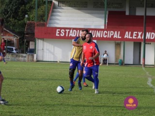 
<a style='margin-left: 5px;' class='btn btn-xs btn-social btn-facebook' href='https://www.facebook.com/sharer/sharer.php?u=https://www.boladovale.com.br/imgs/800-800-90/conteudo/fotos/1361/img8322.jpg' rel='popup' data-width='500' data-height='400'><i class='fa fa-facebook'></i>Compartilhar <span class='hidden-xs'>no Facebook</span>
</a> 
<a class='btn btn-default btn-xs' target='_blank' href='imgs/800-800-90/conteudo/fotos/1361/img8322.jpg'>
<span class='glyphicon glyphicon-cloud-download'></span> Salvar
</a> 
<span></span>