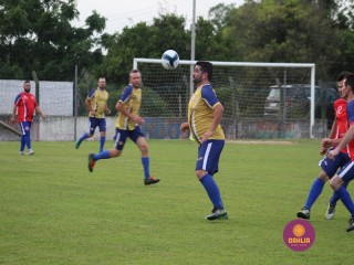 
<a style='margin-left: 5px;' class='btn btn-xs btn-social btn-facebook' href='https://www.facebook.com/sharer/sharer.php?u=https://www.boladovale.com.br/imgs/800-800-90/conteudo/fotos/1361/img8395.jpg' rel='popup' data-width='500' data-height='400'><i class='fa fa-facebook'></i>Compartilhar <span class='hidden-xs'>no Facebook</span>
</a> 
<a class='btn btn-default btn-xs' target='_blank' href='imgs/800-800-90/conteudo/fotos/1361/img8395.jpg'>
<span class='glyphicon glyphicon-cloud-download'></span> Salvar
</a> 
<span></span>