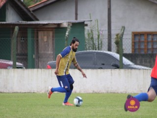 
<a style='margin-left: 5px;' class='btn btn-xs btn-social btn-facebook' href='https://www.facebook.com/sharer/sharer.php?u=https://www.boladovale.com.br/imgs/800-800-90/conteudo/fotos/1361/img8415.jpg' rel='popup' data-width='500' data-height='400'><i class='fa fa-facebook'></i>Compartilhar <span class='hidden-xs'>no Facebook</span>
</a> 
<a class='btn btn-default btn-xs' target='_blank' href='imgs/800-800-90/conteudo/fotos/1361/img8415.jpg'>
<span class='glyphicon glyphicon-cloud-download'></span> Salvar
</a> 
<span></span>