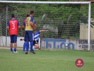 
<a style='margin-left: 5px;' class='btn btn-xs btn-social btn-facebook' href='https://www.facebook.com/sharer/sharer.php?u=https://www.boladovale.com.br/imgs/800-800-90/conteudo/fotos/1361/img8438.jpg' rel='popup' data-width='500' data-height='400'><i class='fa fa-facebook'></i>Compartilhar <span class='hidden-xs'>no Facebook</span>
</a> 
<a class='btn btn-default btn-xs' target='_blank' href='imgs/800-800-90/conteudo/fotos/1361/img8438.jpg'>
<span class='glyphicon glyphicon-cloud-download'></span> Salvar
</a> 
<span></span>