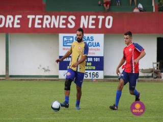 
<a style='margin-left: 5px;' class='btn btn-xs btn-social btn-facebook' href='https://www.facebook.com/sharer/sharer.php?u=https://www.boladovale.com.br/imgs/800-800-90/conteudo/fotos/1361/img8464.jpg' rel='popup' data-width='500' data-height='400'><i class='fa fa-facebook'></i>Compartilhar <span class='hidden-xs'>no Facebook</span>
</a> 
<a class='btn btn-default btn-xs' target='_blank' href='imgs/800-800-90/conteudo/fotos/1361/img8464.jpg'>
<span class='glyphicon glyphicon-cloud-download'></span> Salvar
</a> 
<span></span>