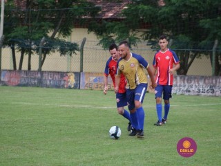 
<a style='margin-left: 5px;' class='btn btn-xs btn-social btn-facebook' href='https://www.facebook.com/sharer/sharer.php?u=https://www.boladovale.com.br/imgs/800-800-90/conteudo/fotos/1361/img8489.jpg' rel='popup' data-width='500' data-height='400'><i class='fa fa-facebook'></i>Compartilhar <span class='hidden-xs'>no Facebook</span>
</a> 
<a class='btn btn-default btn-xs' target='_blank' href='imgs/800-800-90/conteudo/fotos/1361/img8489.jpg'>
<span class='glyphicon glyphicon-cloud-download'></span> Salvar
</a> 
<span></span>