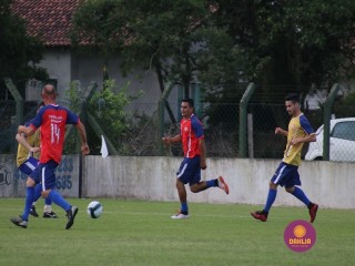 
<a style='margin-left: 5px;' class='btn btn-xs btn-social btn-facebook' href='https://www.facebook.com/sharer/sharer.php?u=https://www.boladovale.com.br/imgs/800-800-90/conteudo/fotos/1361/img8497.jpg' rel='popup' data-width='500' data-height='400'><i class='fa fa-facebook'></i>Compartilhar <span class='hidden-xs'>no Facebook</span>
</a> 
<a class='btn btn-default btn-xs' target='_blank' href='imgs/800-800-90/conteudo/fotos/1361/img8497.jpg'>
<span class='glyphicon glyphicon-cloud-download'></span> Salvar
</a> 
<span></span>