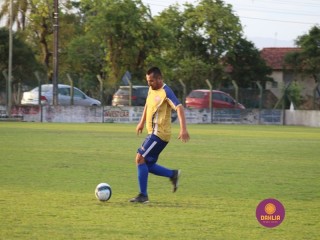 
<a style='margin-left: 5px;' class='btn btn-xs btn-social btn-facebook' href='https://www.facebook.com/sharer/sharer.php?u=https://www.boladovale.com.br/imgs/800-800-90/conteudo/fotos/1361/img8551.jpg' rel='popup' data-width='500' data-height='400'><i class='fa fa-facebook'></i>Compartilhar <span class='hidden-xs'>no Facebook</span>
</a> 
<a class='btn btn-default btn-xs' target='_blank' href='imgs/800-800-90/conteudo/fotos/1361/img8551.jpg'>
<span class='glyphicon glyphicon-cloud-download'></span> Salvar
</a> 
<span></span>