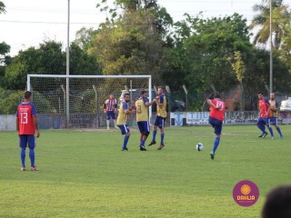 
<a style='margin-left: 5px;' class='btn btn-xs btn-social btn-facebook' href='https://www.facebook.com/sharer/sharer.php?u=https://www.boladovale.com.br/imgs/800-800-90/conteudo/fotos/1361/img8562.jpg' rel='popup' data-width='500' data-height='400'><i class='fa fa-facebook'></i>Compartilhar <span class='hidden-xs'>no Facebook</span>
</a> 
<a class='btn btn-default btn-xs' target='_blank' href='imgs/800-800-90/conteudo/fotos/1361/img8562.jpg'>
<span class='glyphicon glyphicon-cloud-download'></span> Salvar
</a> 
<span></span>